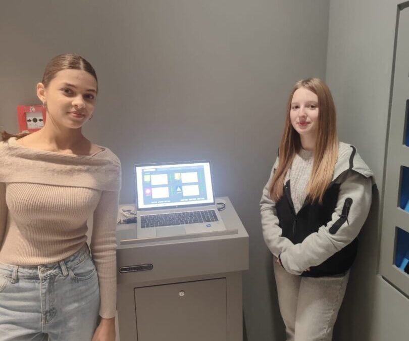 Naše darovite učenice u centru „Doživi Europu“