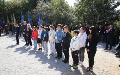 Otkrivanje spomenika poginulim braniteljima